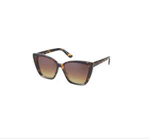 Cat eye sunglasses